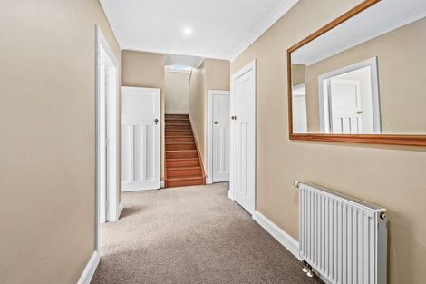 Photo of property in 139 Grafton Road, Roseneath, Wellington, 6011