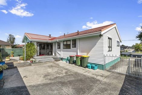 Photo of property in 76 Vardon Road, St Andrews, Hamilton, 3200