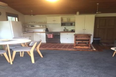Photo of property in 1 Wikitoria Road, Putiki, Whanganui, 4500