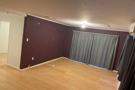 Photo of property in 76 Elmslie Road, Pinehaven, Upper Hutt, 5019