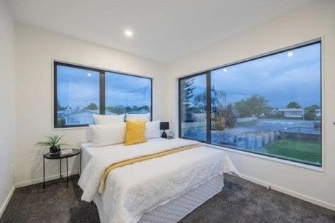 Photo of property in 8d Jupiter Street, Rosehill, Papakura, 2113