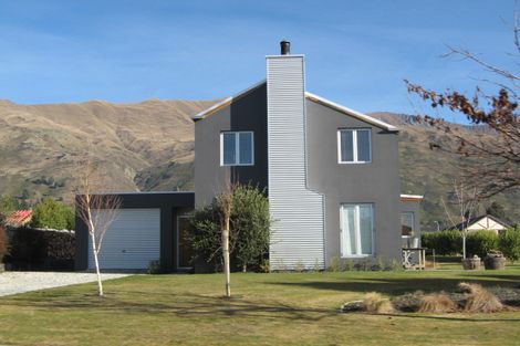 Photo of property in 123 Meadowstone Drive, Wanaka, 9305