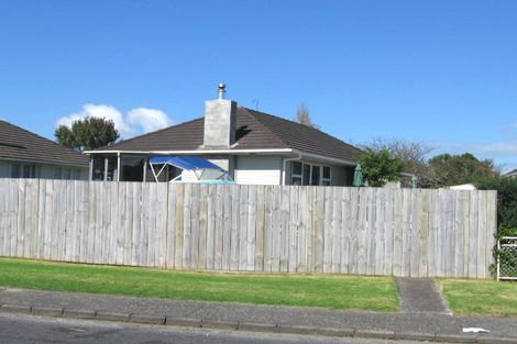 Photo of property in 10 Durham Street, Te Atatu Peninsula, Auckland, 0610