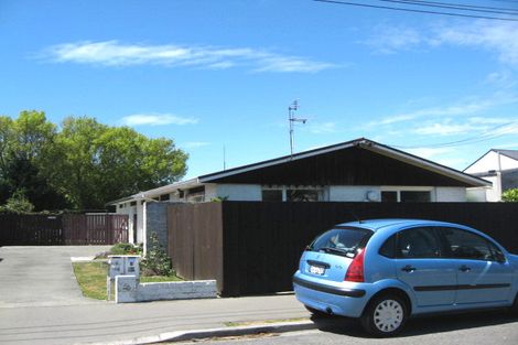 Photo of property in 2/18 Trafalgar Street, St Albans, Christchurch, 8014