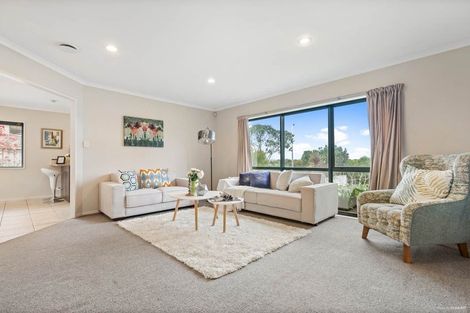 Photo of property in 30 Coventry Way, Long Bay, Auckland, 0630