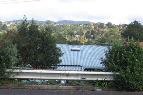 Photo of property in 79 Captain Scott Road, Glen Eden, Auckland, 0602