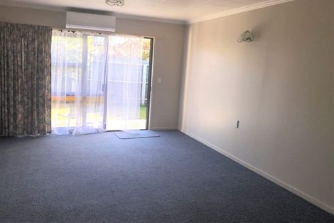 Photo of property in 19/2 Baker Street, West End, Timaru, 7910