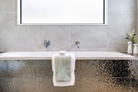 Photo of property in 22 Cassidy Drive, Orewa, 0931