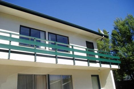 Photo of property in 4/12 Wood Street, Wallaceville, Upper Hutt, 5018