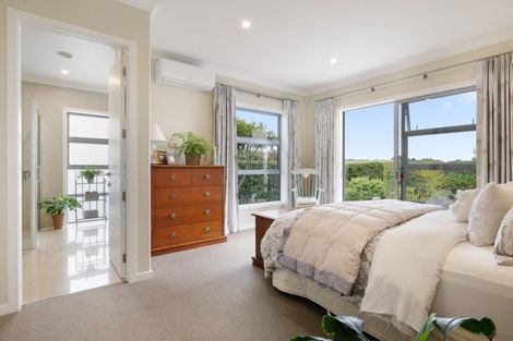 Photo of property in 16 Rexford Heights, Pyes Pa, Tauranga, 3112