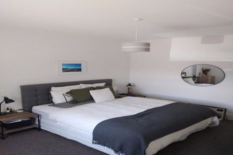 Photo of property in 104 Randwick Road, Moera, Lower Hutt, 5010