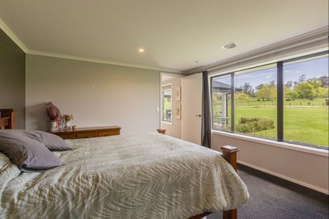 Photo of property in 102 Lindsay Road, Waipukurau, 4283