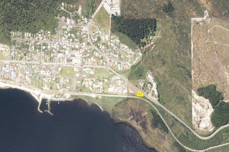 Photo of property in 28 Lake Brunner Road, Moana, 7872