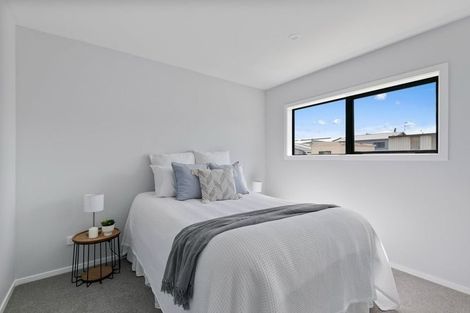 Photo of property in 6 Woodcarver Lane, Titahi Bay, Porirua, 5022