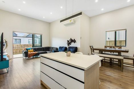 Photo of property in 27 Hermitage Street, Flat Bush, Auckland, 2019