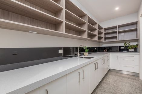 Photo of property in 2 Puriri Park Lane, Waipapa, 0230