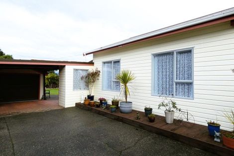 Photo of property in 22 Roebuck Street, Westport, 7825