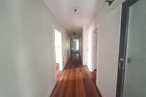 Photo of property in 221 Ohiro Road, Brooklyn, Wellington, 6021