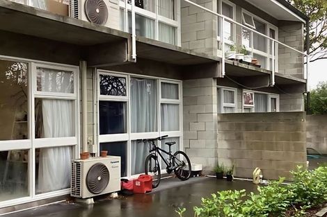 Photo of property in 142 Waimairi Road, Ilam, Christchurch, 8041