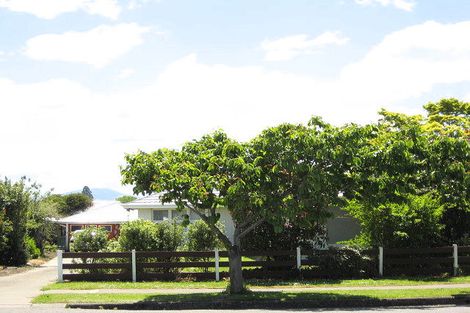 Photo of property in 124 Kippenberger Avenue, Rangiora, 7400
