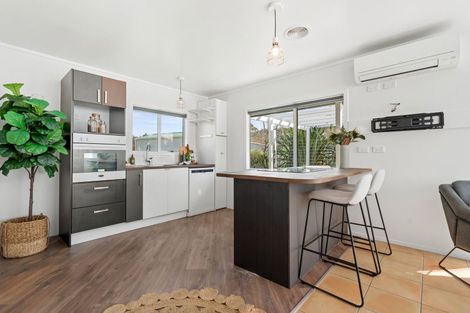 Photo of property in 106 Brandon Street, Featherston, 5710