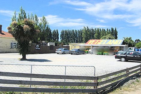 Photo of property in 264 Marshland Road, Marshland, Christchurch, 8083