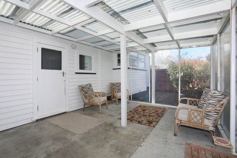 Photo of property in 49 Holland Crescent, Bulls, 4818