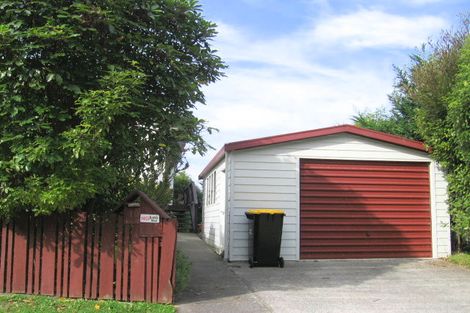 Photo of property in 10 Westra View, Tawa, Wellington, 5028