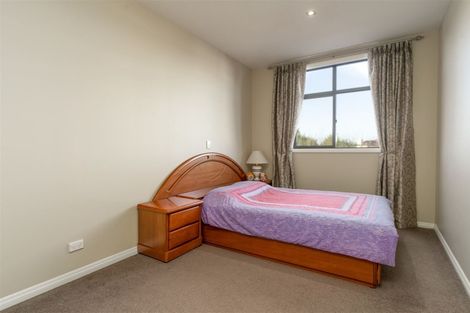 Photo of property in 10 Country Club Terrace, Northwood, Christchurch, 8051
