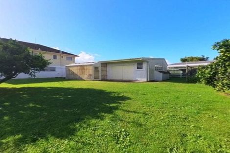 Photo of property in 21 Cameron Street, Papakura, 2110