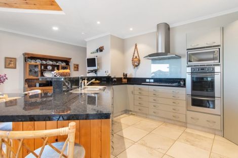 Photo of property in 55 Hamurana Road, Omokoroa, 3114