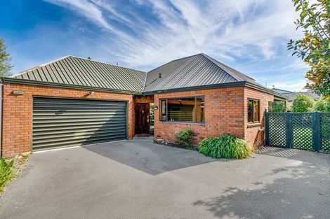 Photo of property in 2/35 Cutts Road, Russley, Christchurch, 8042