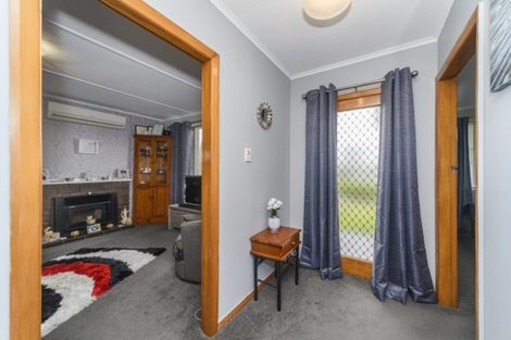 Photo of property in 19 Pembroke Street, Highbury, Palmerston North, 4412