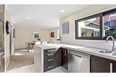 Photo of property in 12 Whitu Street, Khandallah, Wellington, 6035