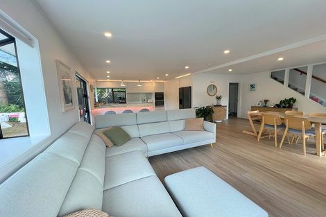 Photo of property in 2/24 Hattaway Avenue, Bucklands Beach, Auckland, 2012