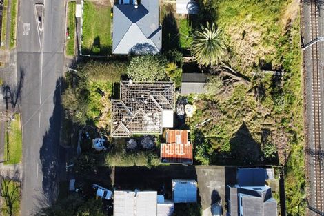 Photo of property in 28 Cambridge Terrace, Papatoetoe, Auckland, 2025