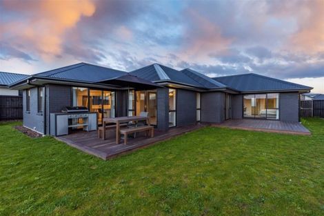 Photo of property in 54 Bronco Drive, Aidanfield, Christchurch, 8025