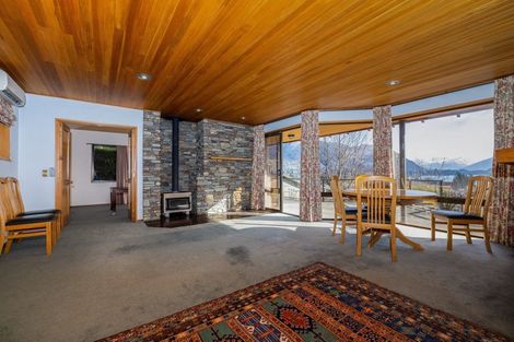 Photo of property in 9 Botting Place, Wanaka, 9305
