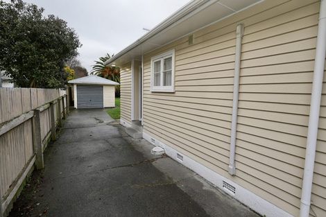 Photo of property in 42 College Street, Awapuni, Palmerston North, 4412