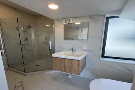 Photo of property in 14d Elcoat Avenue, Te Atatu South, Auckland, 0610