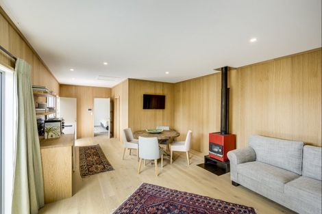 Photo of property in 77 Black Barn Road, Havelock North, 4294