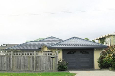 Photo of property in 82 Manly Street, Paraparaumu Beach, Paraparaumu, 5032