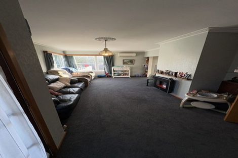 Photo of property in 42 Greendale Avenue, Avonhead, Christchurch, 8042