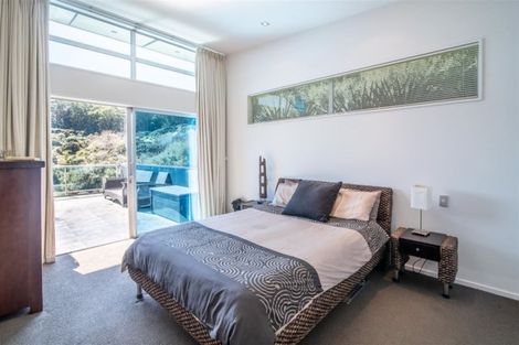 Photo of property in 2 Langlois Lane, Akaroa, 7520