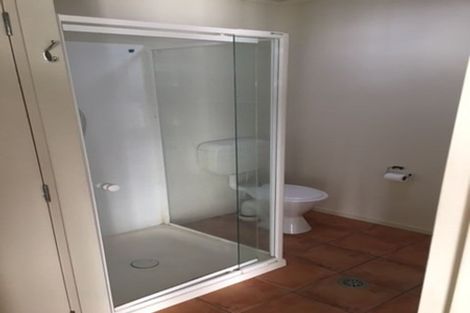 Photo of property in 7/372 Rosedale Road, Rosedale, Auckland, 0632