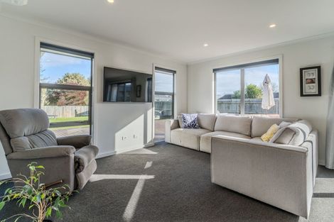 Photo of property in 6 Nore Street, Waihola, Milton, 9073