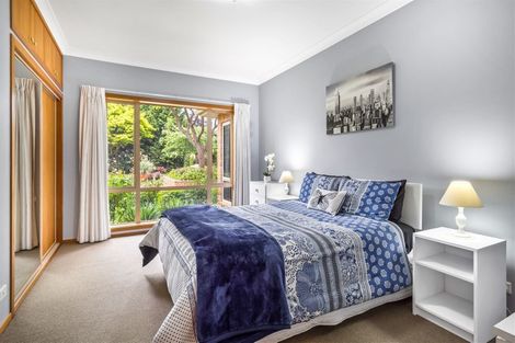 Photo of property in 6 Westall Lane, Avonhead, Christchurch, 8042