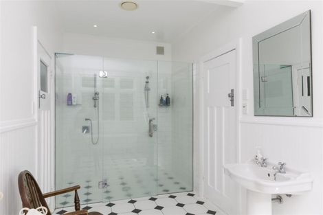 Photo of property in 26 Weld Street, Wadestown, Wellington, 6012