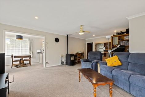 Photo of property in 60 Rangiora Woodend Road, Woodend, 7610