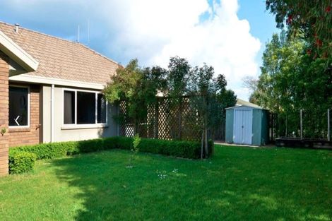 Photo of property in 18 Halcione Close, Flagstaff, Hamilton, 3210